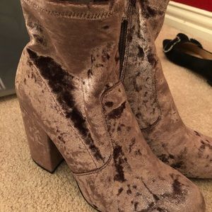 Steve Madden velvet boots